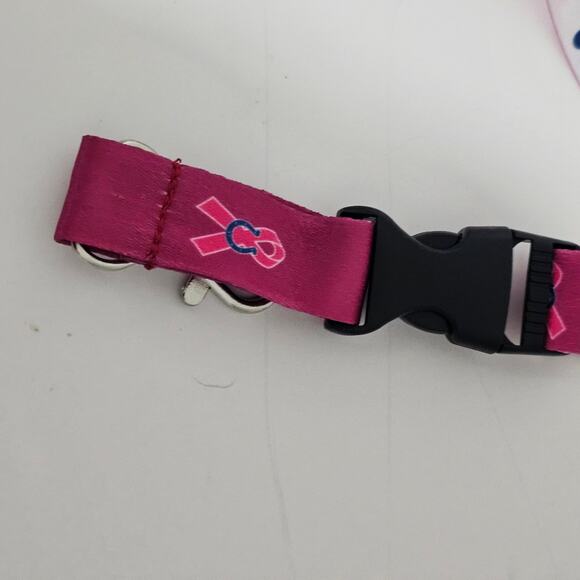 Colts -Breast Cancer Key chain ID holder - Picture 3 of 5